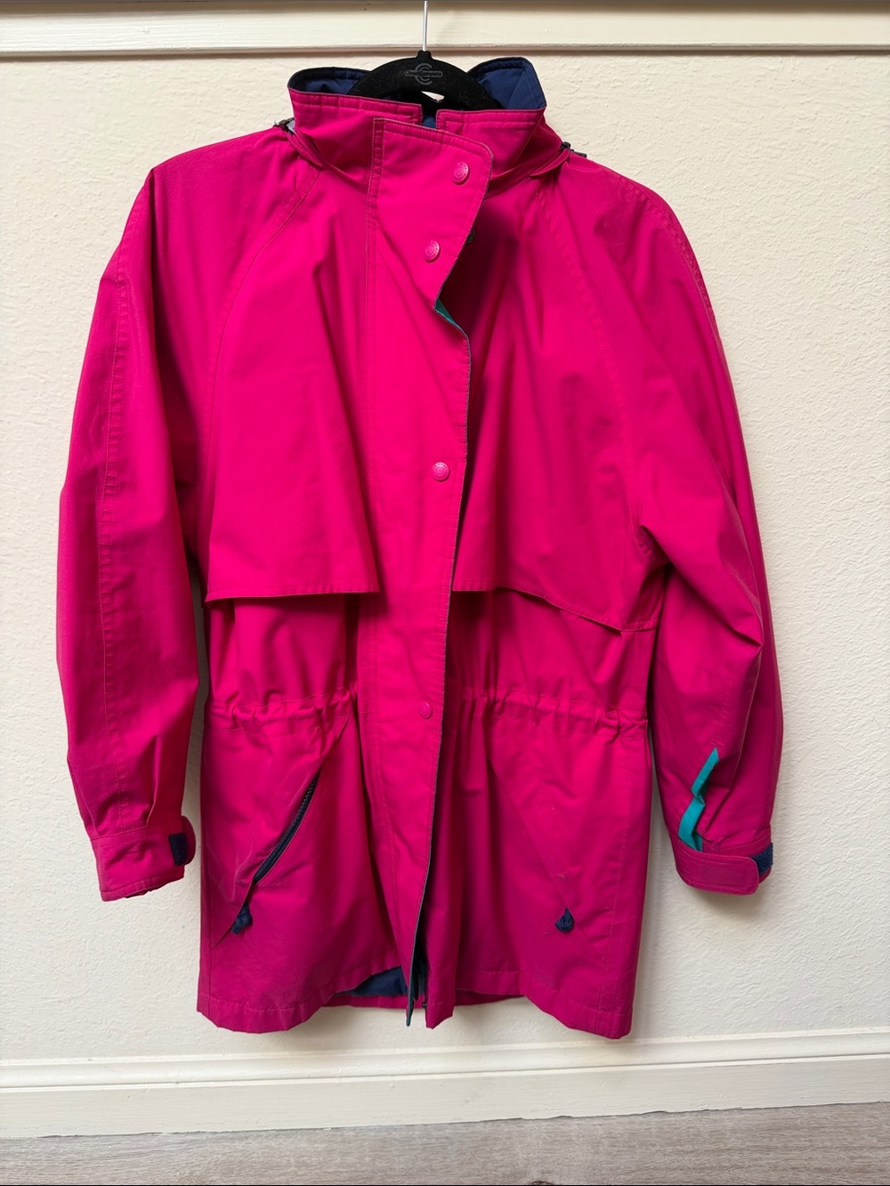 Vintage Women’s Eddie Bauer Pink Goretex Anorak Jacket - Small